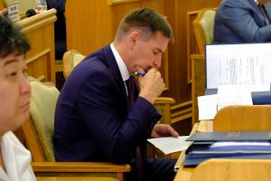Астраханские парламентарии работают над поправками к закону о пенсиях
