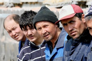 Более 830 нелегалов провели лето в Астраханской области