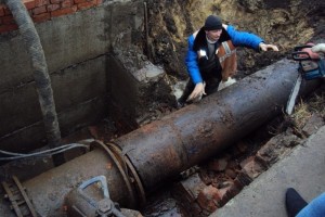 Стали известны подробности об аварии, из-за которой жители Астраханской области остались без воды