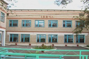 В Астраханской области после скандала уволили всё руководство алтынжарской школы