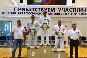 Астраханский тренер завоевал золото на соревнованиях по армейскому рукопашному бою