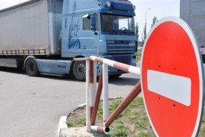 В Астраханскую область не пропустили более 20 тонн линя