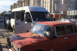 В Астрахани в результате ДТП с маршрутками у 5-летней девочки выбиты четыре зуба