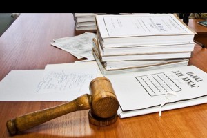В Астраханской области чиновница внесла ложные данные в документы осуждённого