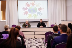 Астраханцы принимают участие в молодёжном слёте активистов «Диалог культур»