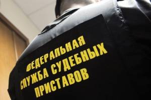 Астраханские коллекторы нарушили закон