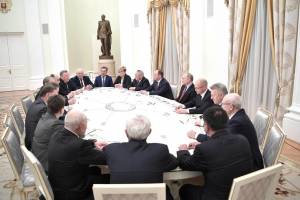 Путин встретился с бывшим астраханским губернатором Жилкиным
