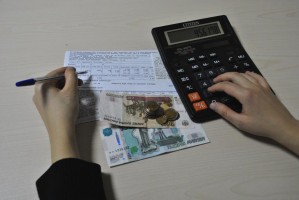 Астраханский расчётный центр произвёл перерасчёт платы за электричество жителям дома на ул Баумана