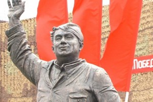 В Астраханской области появится памятник технику Макарычу из фильма «В бой идут одни старики»