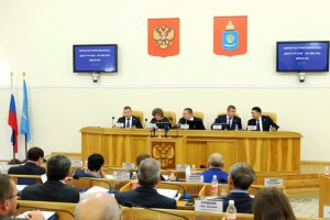 В Думе Астраханской области обсудили региональный бюджет на трёхлетний период