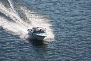 При столкновении лодок погибли двое мужчин: астраханец пойдет под суд за трагедию на воде