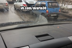 В Астрахани за сутки произошло 77 аварий