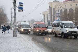 В Астрахани некоторые маршрутки изменят движение