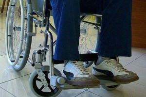 В Астраханской области будет ликвидирована очередь за инвалидными колясками
