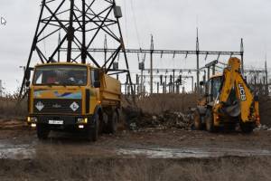 В Астрахани зачищает несанкционированные свалки