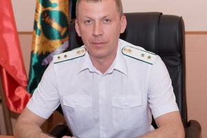 Главный судебный пристав Астраханской области заключён под стражу