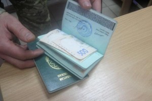 Астраханским пограничникам 65 раз предлагали взятку
