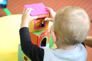 Астраханцам компенсацию за детский сад хотят выплачивать чаще