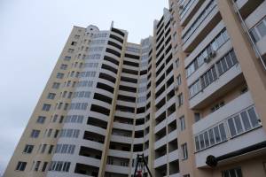 Астраханские семьи восемь лет не могут заселиться в свои новые квартиры
