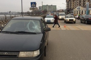 В Астрахани на пешеходном переходе сбили 15-летнюю девочку