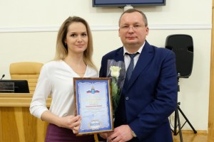 Игорь Мартынов вручил журналистам награды Думы Астраханской области