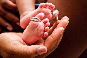Примечательные истории девяти новорожденных, которых зарегистрировали в один день