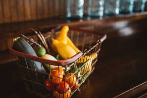 Больше мяса и овощей: состав потребительской корзины пересмотрят