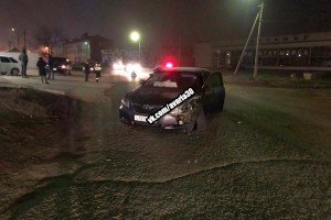 В Астрахани сотрудник полиции выехал на встречную полосу и врезался в иномарку