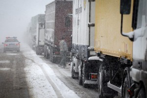 В Волгоградской области из-за ухудшения погоды ограничено движение для большегрузов и автобусов