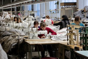 Астраханская фабрика «Дельта» готова принять на работу сто швей