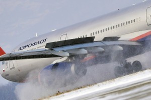 «Аэрофлот» отменил и перенёс астраханские рейсы из-за непогоды