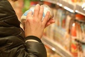 Состав натуральной молочной продукции в Астрахани остаётся секретом для покупателей