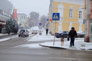Снег в Астрахани будет идти два дня: город замело