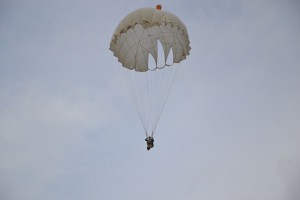 Астраханцы могут прыгнуть с парашютом