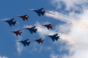 В Астрахани завтра пройдёт генеральная репетиция полёта авиационных групп «Стрижи» и «Русские витязи»