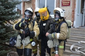 Гарнизонное тренировочное  пожарно-тактическое  учение в Володарском районе