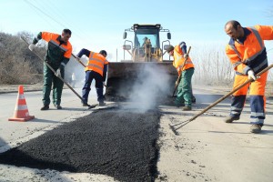 Дорогу к с Восточному в Астраханской области должны отремонтировать в течение 6 месяцев