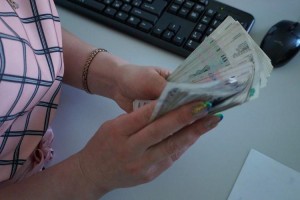 В Астраханской области начальник Енотаевского почтамта присвоила себе 478 тысяч рублей