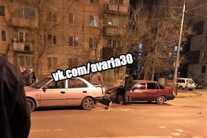 В Астрахани в результате двойного ДТП на «зебре» сбит пешеход