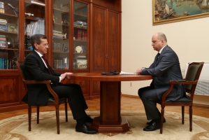 Астраханский губернатор предложил сити-менеджеру начать с создания комфортных условий для бизнеса и граждан