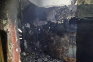 В Астрахани произошёл пожар на лестничной клетке в жилом доме, спасены 27 человек