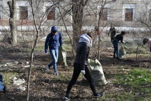 В Ленинском районе Астрахани прошла акция «День чистоты»