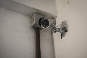 Прокуратура потребовала установить видеокамеры в двух школах Астраханской области