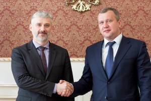 Сергей Морозов обсудил с министром транспорта РФ перспективы развития астраханского транспортного комплекса