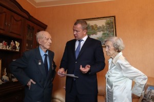 Сергей Морозов откликнулся на приглашение ветеранов Барановых и побывал у них в гостях