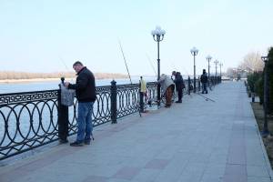 Рыбаки-туристы потянулись в Астрахань, но здесь их ждет неожиданный сюрприз