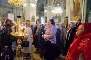 На Благовещение глава Астраханской области Сергей Морозов принял участие в праздничной литургии