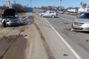 В Астрахани произошло ДТП с тремя пострадавшими