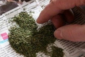 Житель Астраханской области задержан за незаконное хранение наркотиков