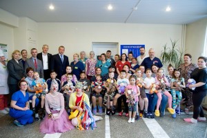 Сергей Морозов навестил детей, прооперированных в рамках акции «Операция Улыбка»